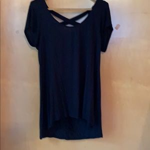 Black cool top w crisscrossing on back